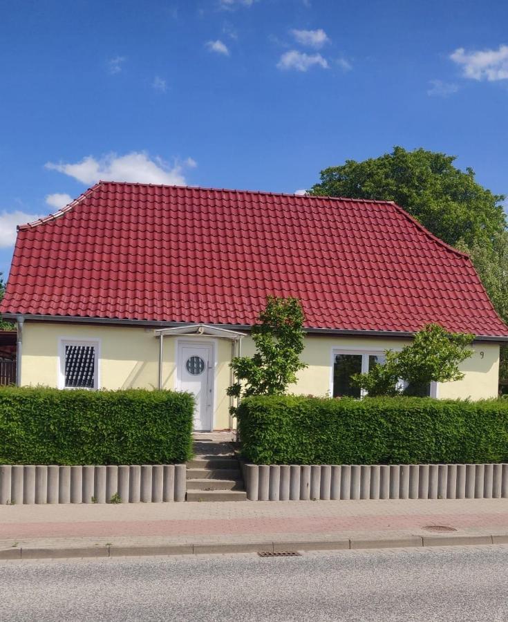 Wißmar Ferien Im Fischerhaus מראה חיצוני תמונה